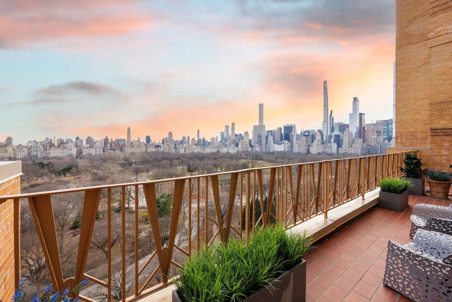 $27.5M palatial penthouse has a front-row view of Central Park and beyond