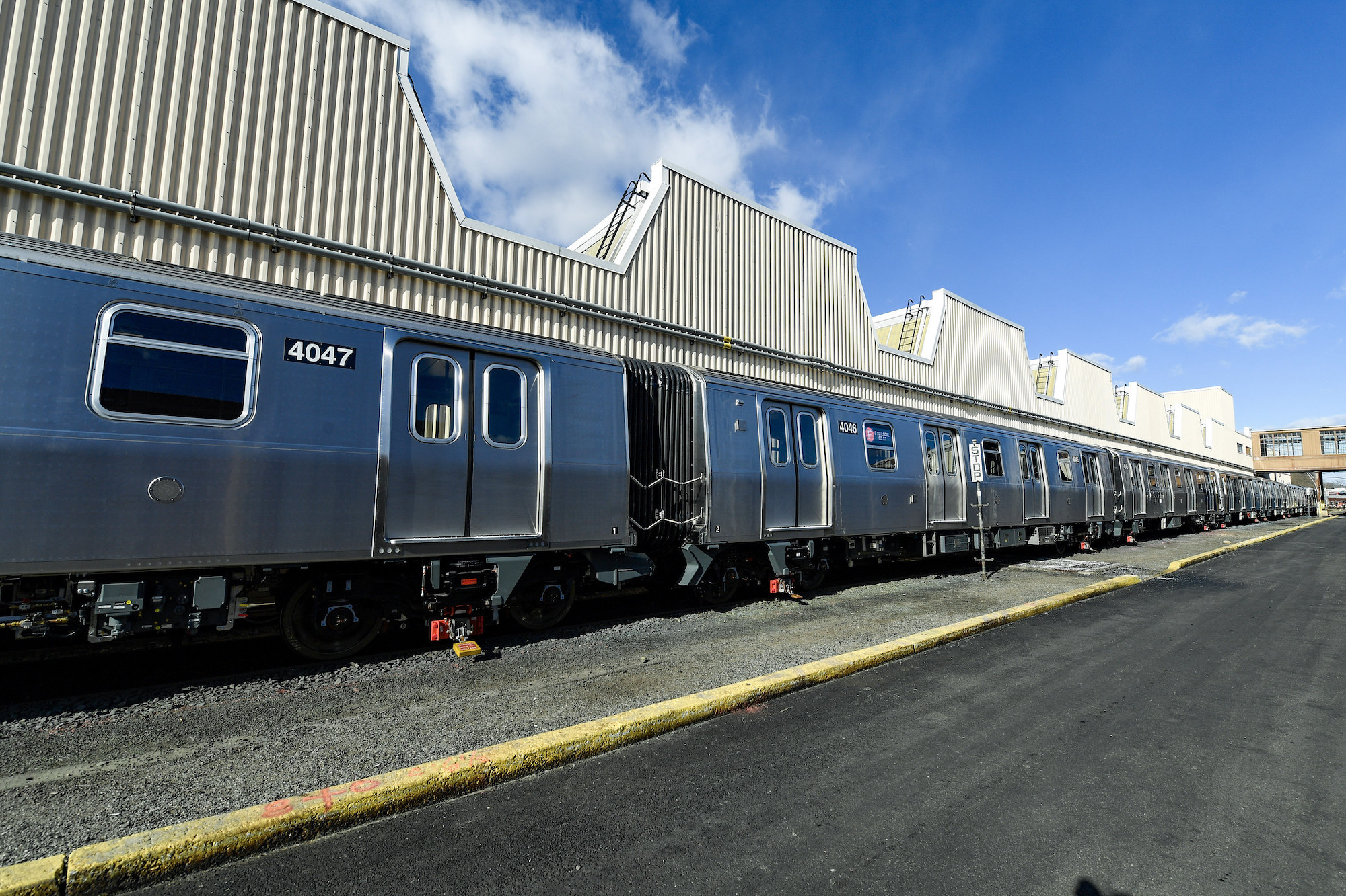 New Open Gangway Subway Cars To Debut On The A And C Lines This Year ...