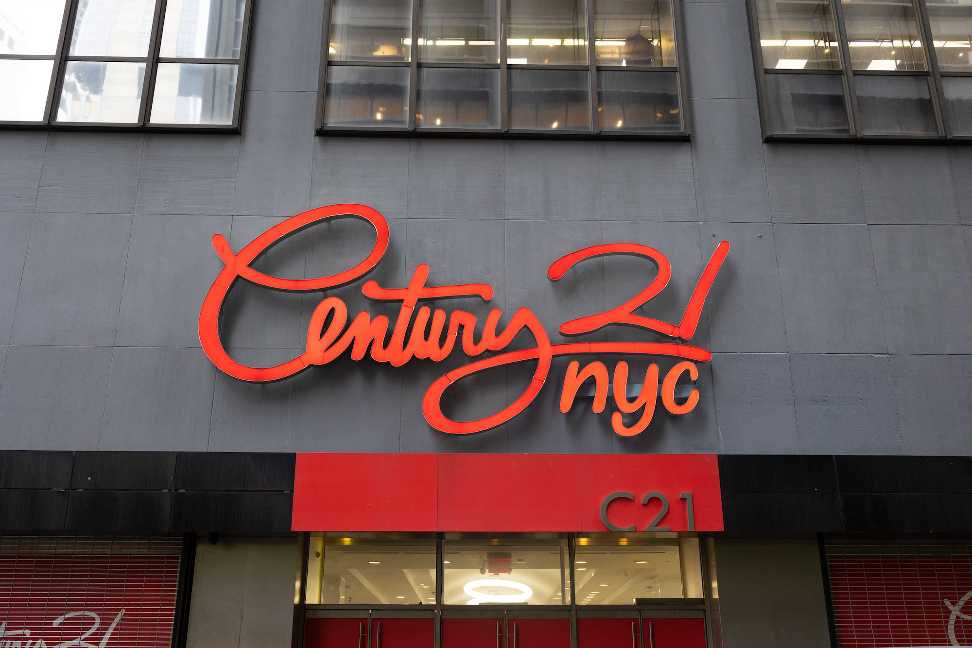 Century 21 Reopens In The Financial District | 6sqft