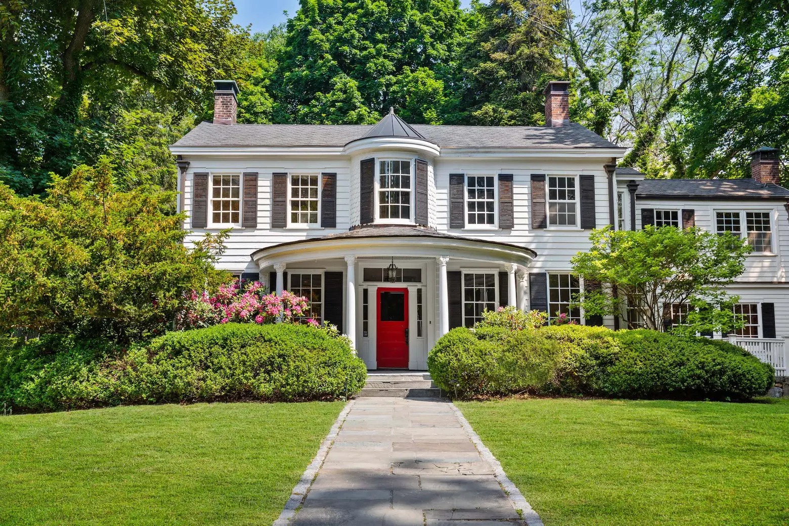 The Westchester Colonial home of late fashion icon André Leon Talley asks $1.25M