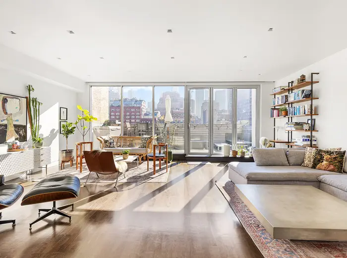 For $20M, one Tribeca townhouse, three condos, many options
