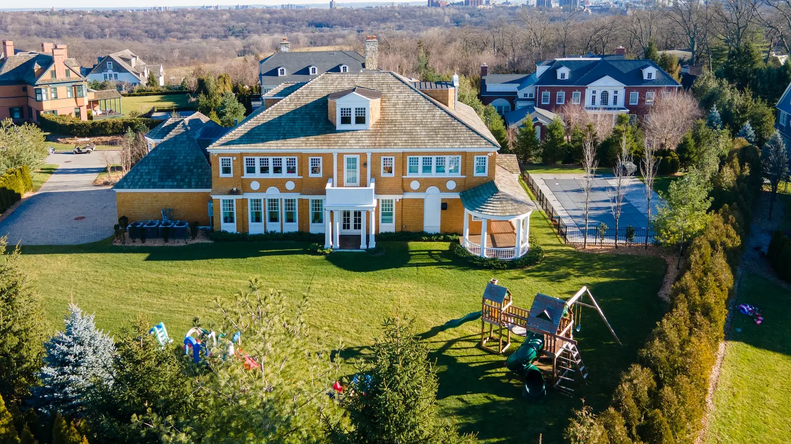 This $5M Riverdale home is like a house in the Hamptons without the crowded commute