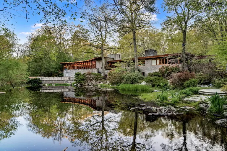 Frank Lloyd Wright’s horseshoe-shaped home in Connecticut sells for $6M