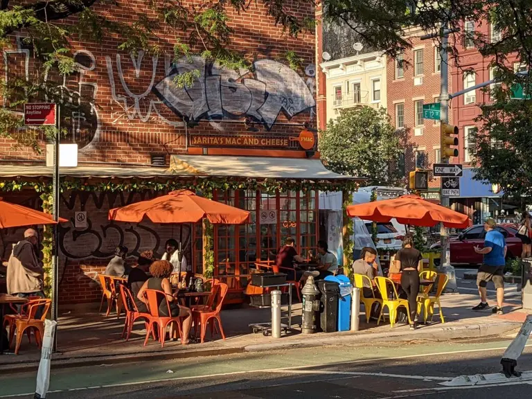NYC opens applications for new outdoor dining program, unveils modular sheds