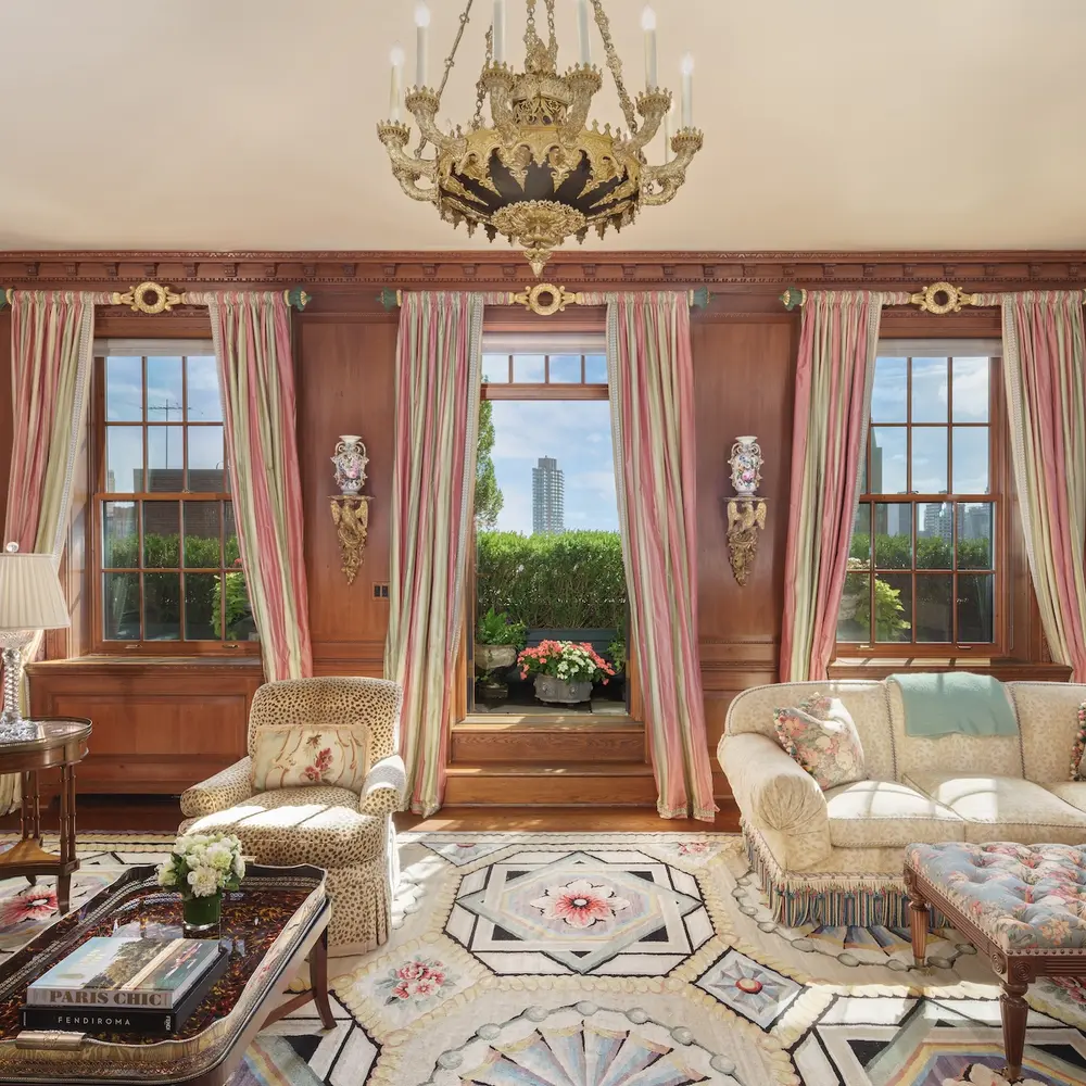 This $19M sky palace high above Park Avenue has a manor house-worthy terrace garden