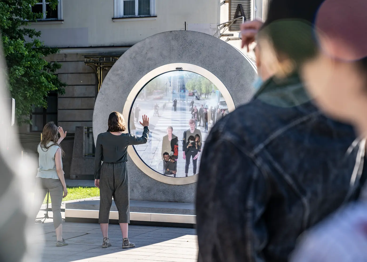 New ‘portal’ sculpture to provide real-time live stream between New York City and Dublin