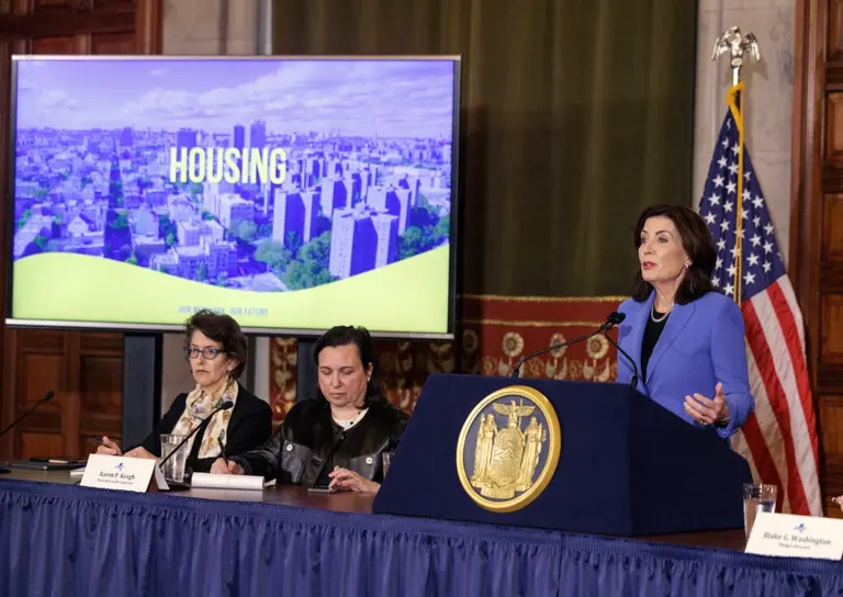 Hochul announces budget agreement, with ‘landmark’ housing deal