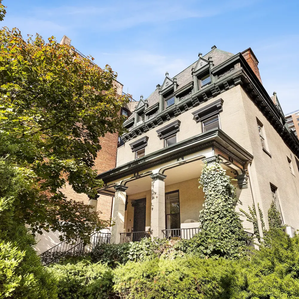 $5.9M Civil War-era Clinton Hill mansion is a three-family home and an architectural gem