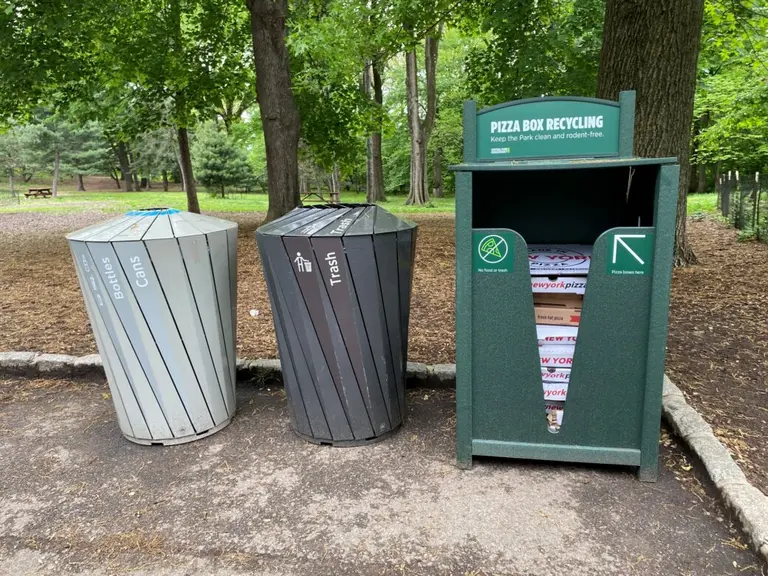 Central Park installs new pizza box recycling bins