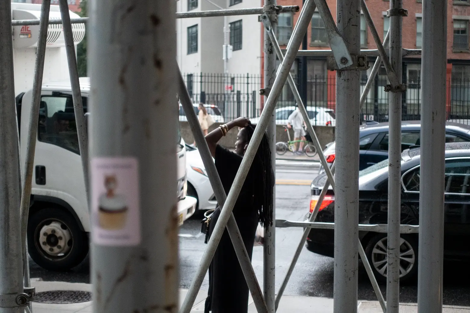 Scaffolding costs Manhattan businesses $9.5K in monthly revenue, study finds