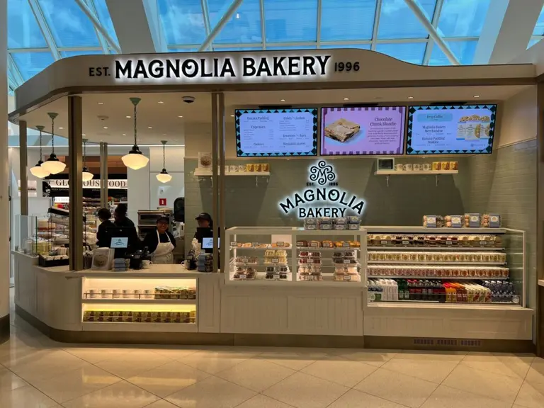 Magnolia Bakery lands at LaGuardia Airport