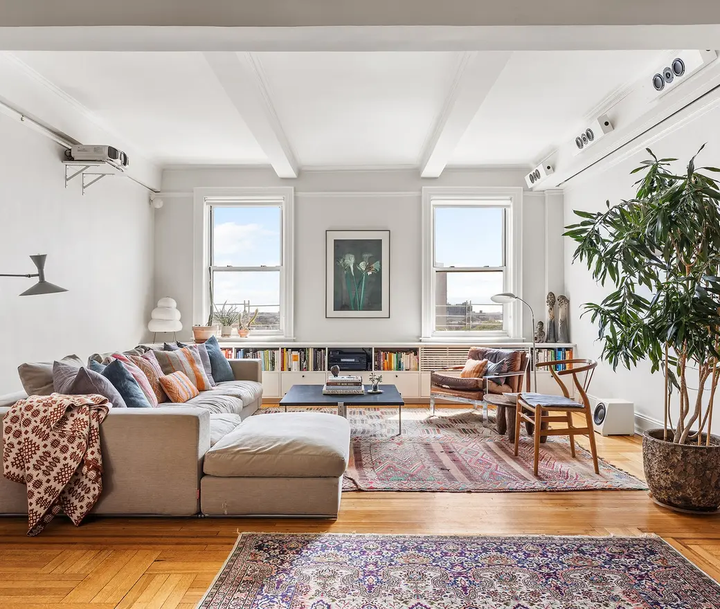 For $1.65M, this Prospect Heights pre-war co-op can expand to hold a classic six