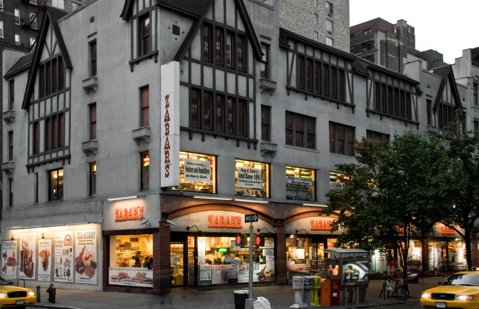 Celebrate Zabar’s 90th anniversary with 90-cent cups of coffee all October