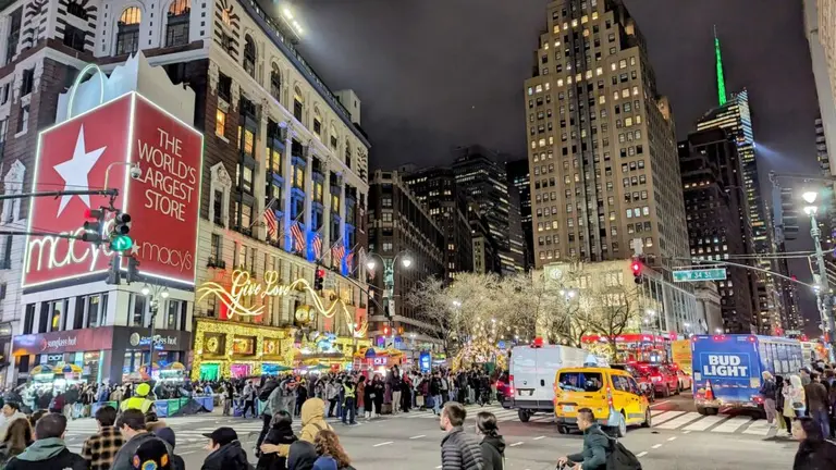 Macy’s to host new holiday market at Herald Square flagship