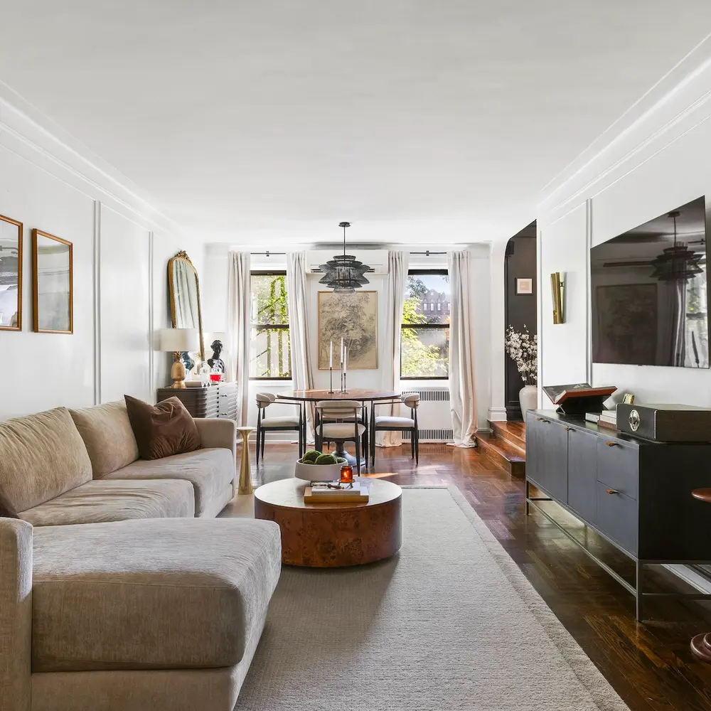 For $700K, this parkside Brooklyn co-op adds dramatic design details to classic pre-war bones