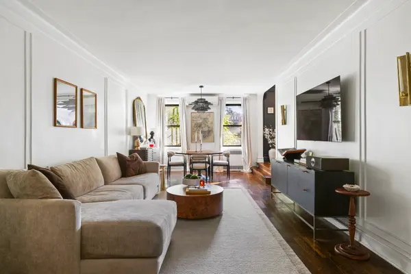 For $700K, this parkside Brooklyn co-op adds dramatic design details to classic pre-war bones