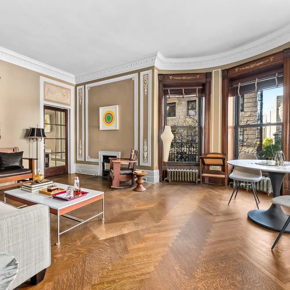 This $839K co-op in an Upper West Side mansion has a presidential connection