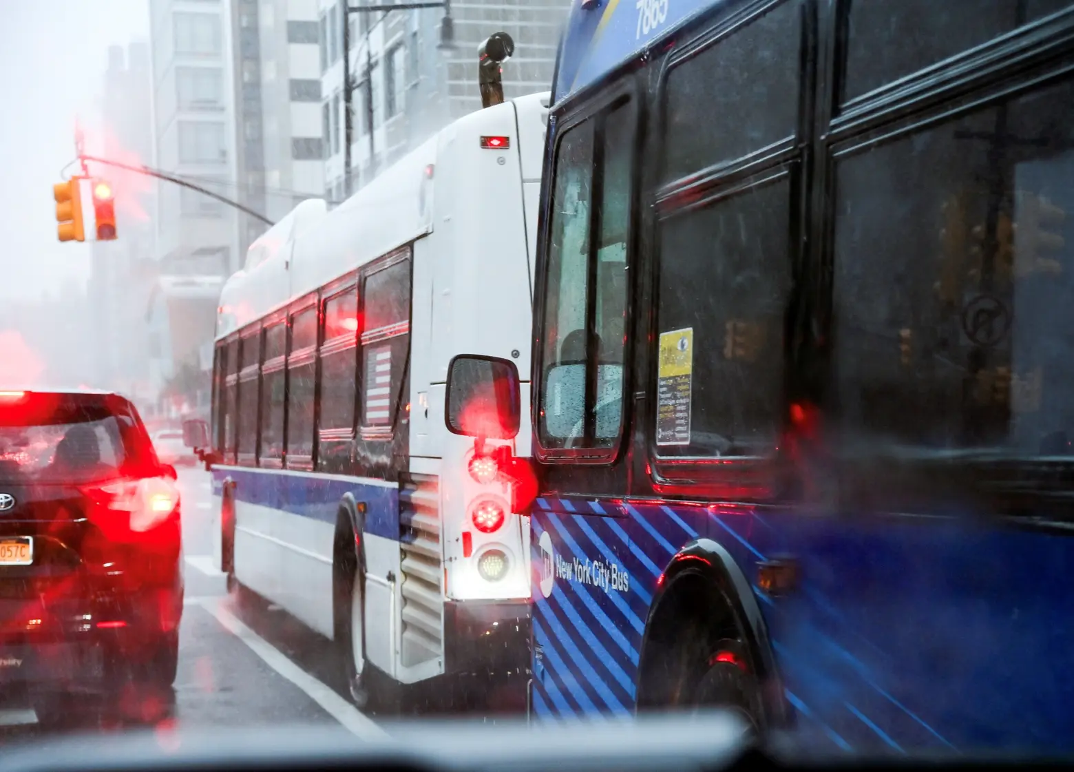 NY comptroller audit finds gaps in MTA’s extreme weather preparedness