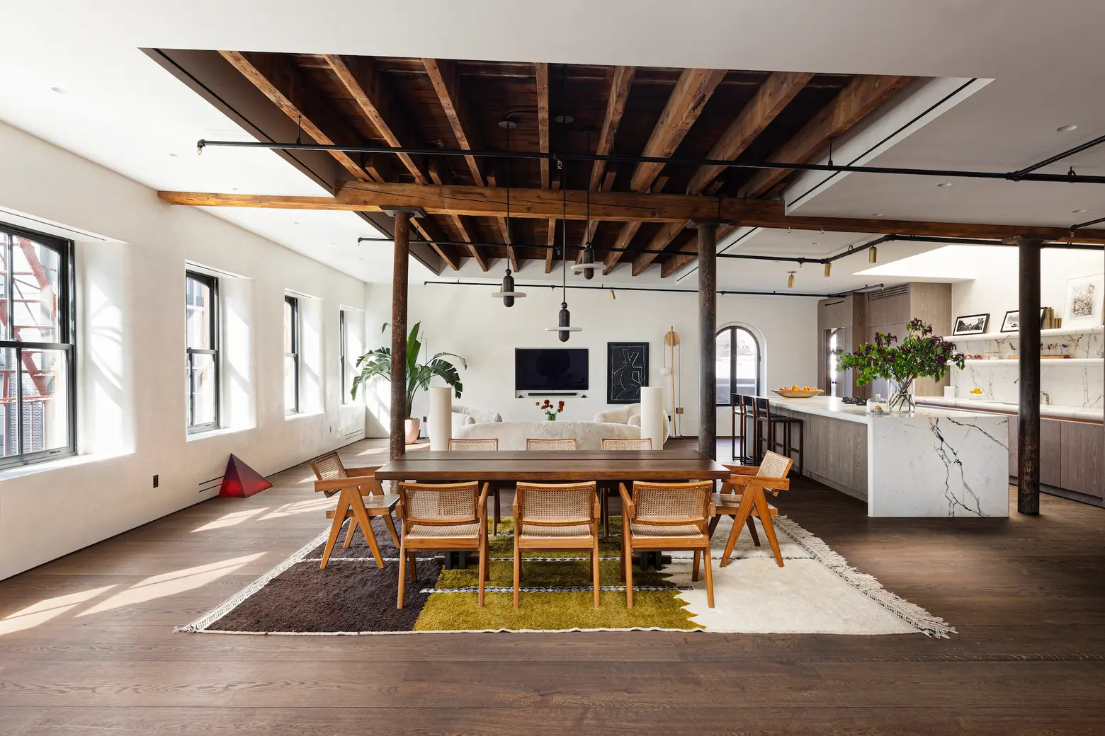 Rent ‘Million Dollar Listing’ alum Steve Gold’s Soho loft  for $49k per month