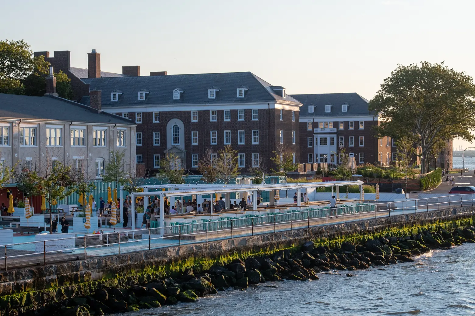 Governors Island oyster bar closing, new outdoor restaurant to open next year