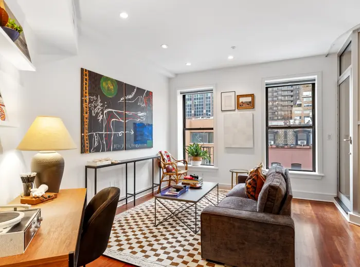 Two floors and two outdoor spaces for $999K in Turtle Bay